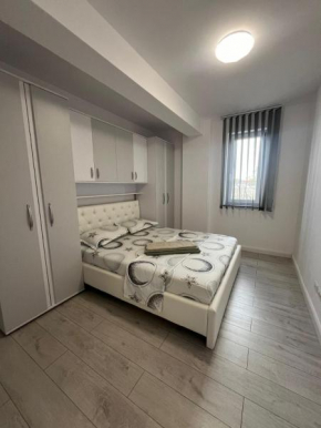 Sunny 1bedroom Apartment near city center Radauti